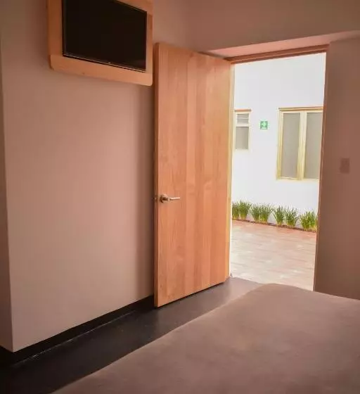 هتل Casa Santo Tomas