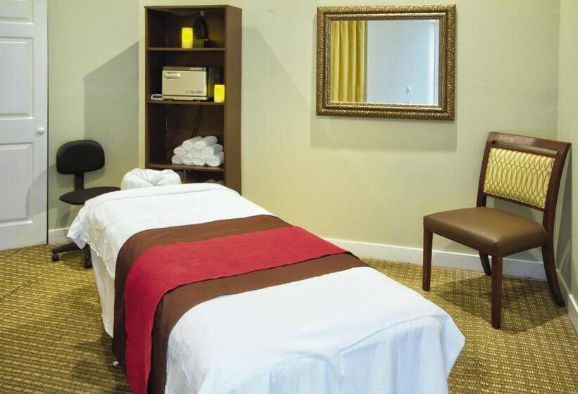 בית מלון כפרי Club Wyndham Star Island