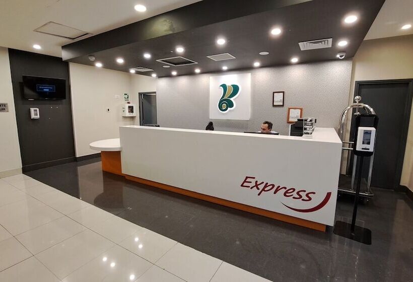 Hotel Diego De Almagro Calama Express