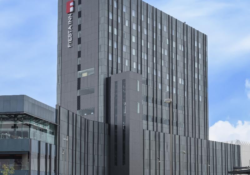 فندق Fiesta Inn Parque Puebla