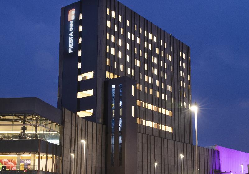 فندق Fiesta Inn Parque Puebla