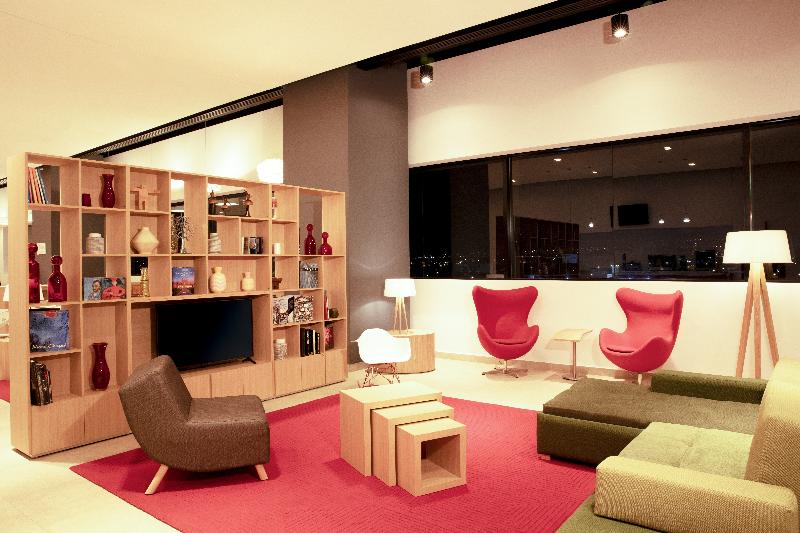 فندق Fiesta Inn Parque Puebla