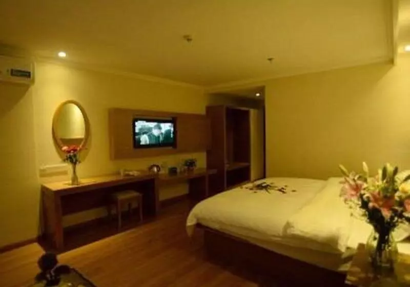 Hotelli Greentree Inn Yunnan Lijiang Qixing Street Express