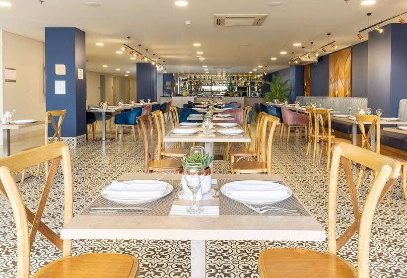 בית מלון כפרי Hilton Garden Inn Cali Ciudad Jardin