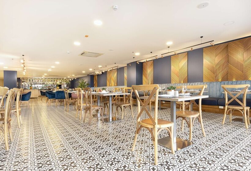 בית מלון כפרי Hilton Garden Inn Cali Ciudad Jardin