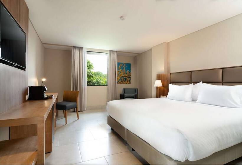 בית מלון כפרי Hilton Garden Inn Cali Ciudad Jardin