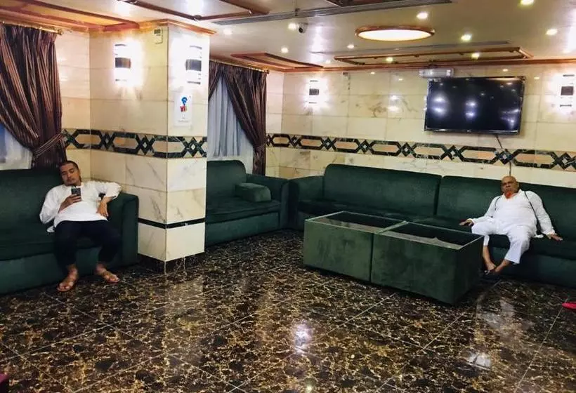 ホテル Jawharah Dar Al Eiman