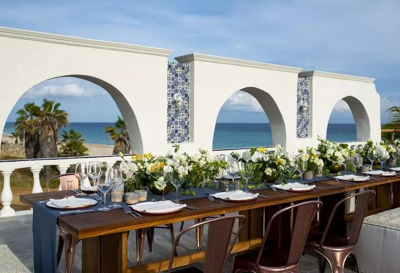 ホテル Mar Del Cabo By Velas Resorts