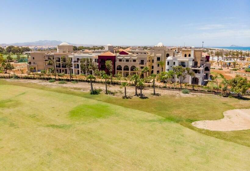 فندق Oasis Saidia Palace & Blue Pearl