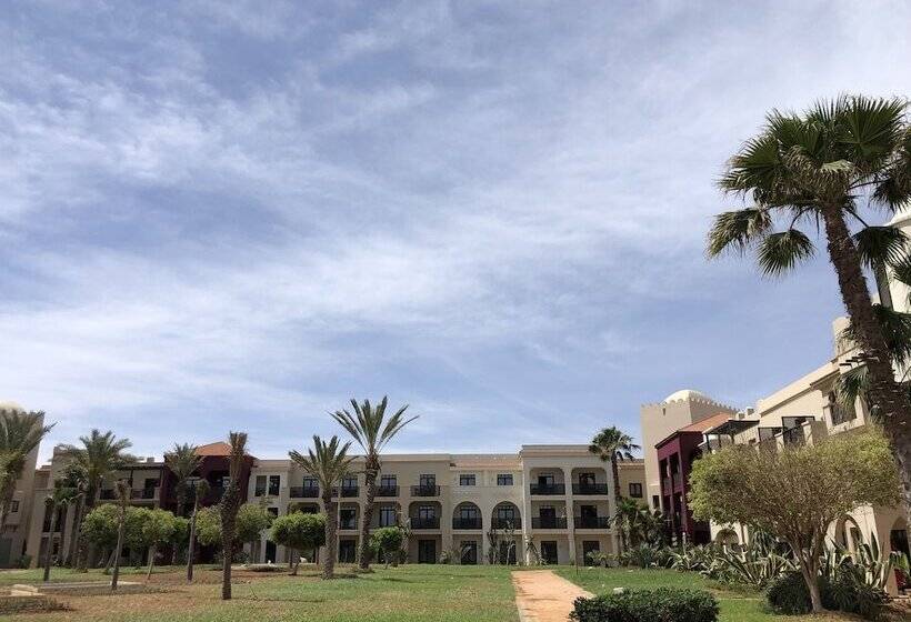 فندق Oasis Saidia Palace & Blue Pearl