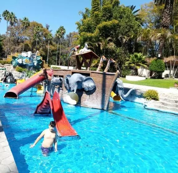 Hotelli Posada Los Colorines