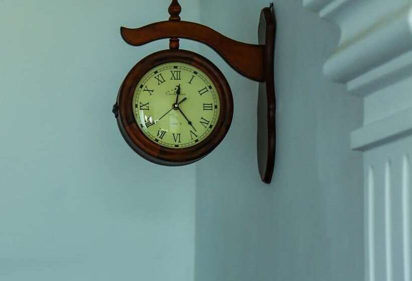 בית מלון כפרי Royal Lake