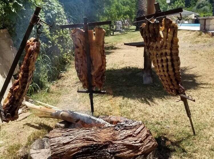 ホテル Sanagasta Hosteria