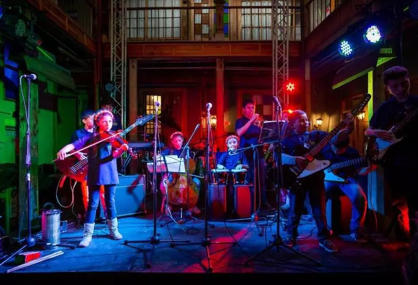 Hotelli Socialtel Candelaria Bogotá   Formerly Selina La Candelaria Bogotá