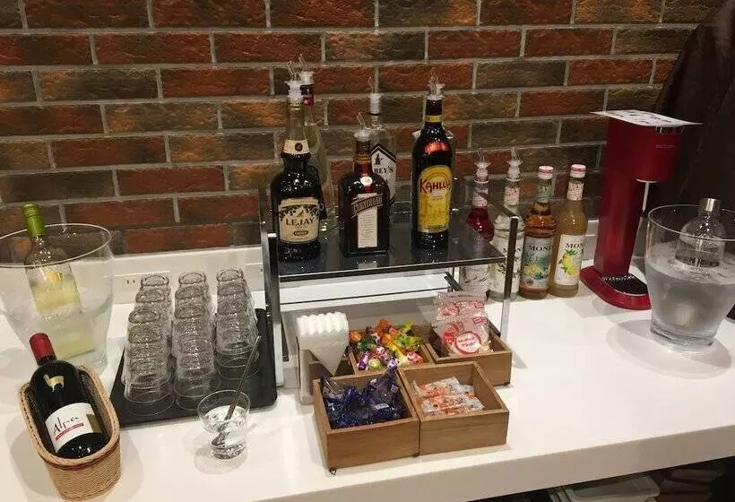 Garner Hotel Osaka Honmachi Midosuji By Ihg