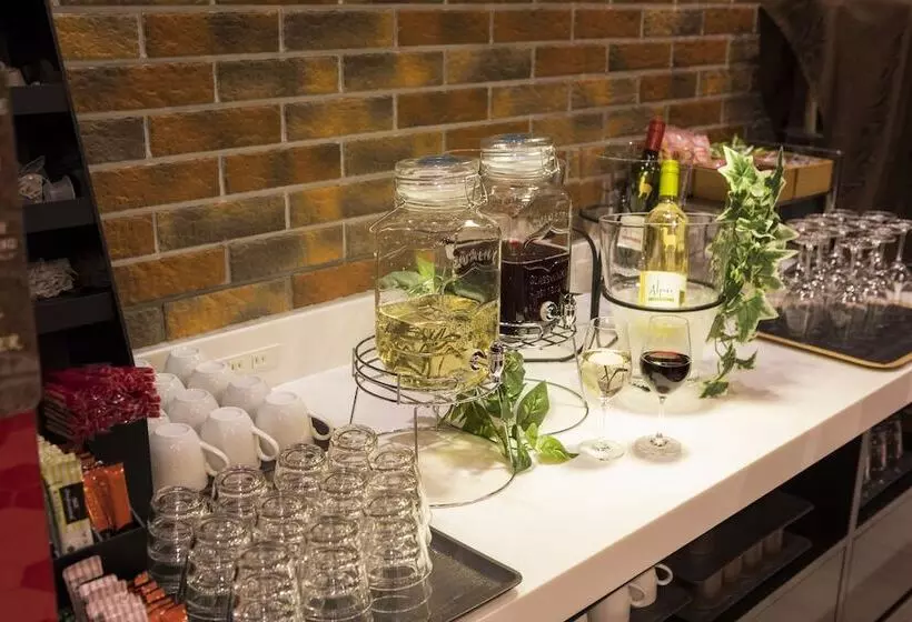 Garner Hotel Osaka Honmachi Midosuji By Ihg