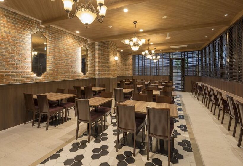 Garner Hotel Osaka Honmachi Midosuji By Ihg