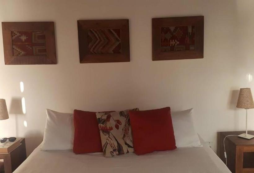 Mata Hari Apartamentos