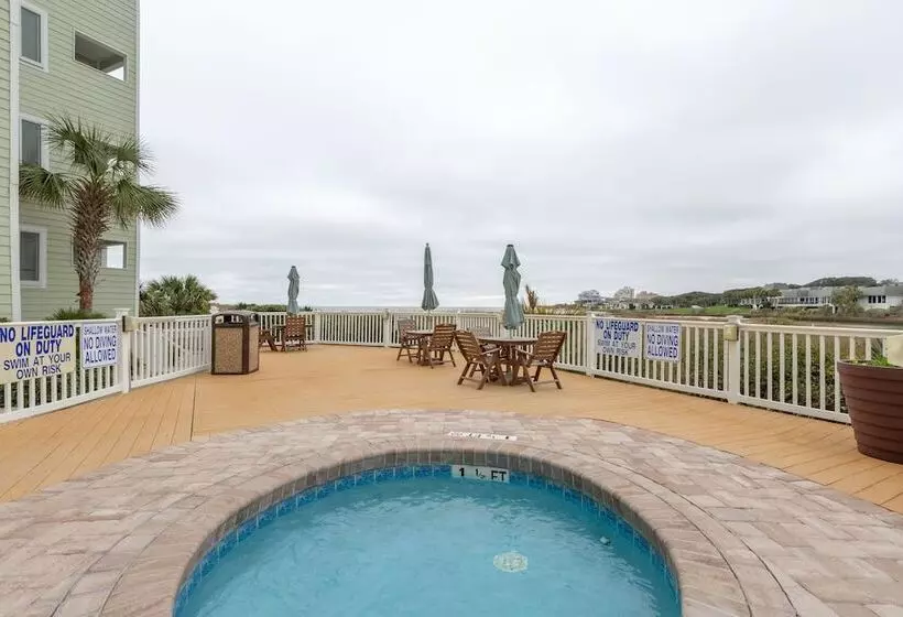 Sands Beach Club 1114 Penthouse By Palmetto Vacation Rentals