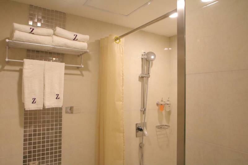 Fotos del hotel Zhotel Hongqiao Qibao:  4