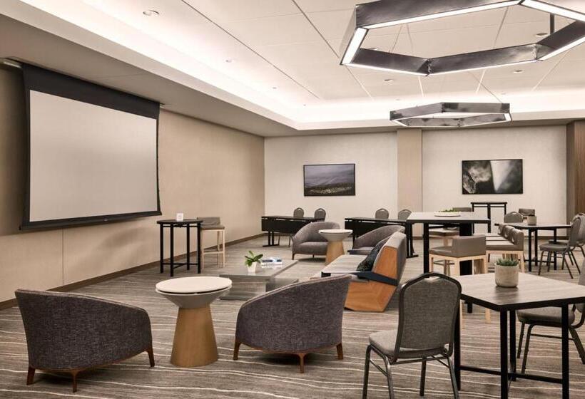 Ac Hotel By Marriott Dallas By The Galleria