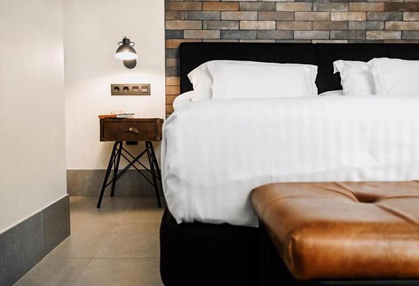 HO Puerta De Purchena