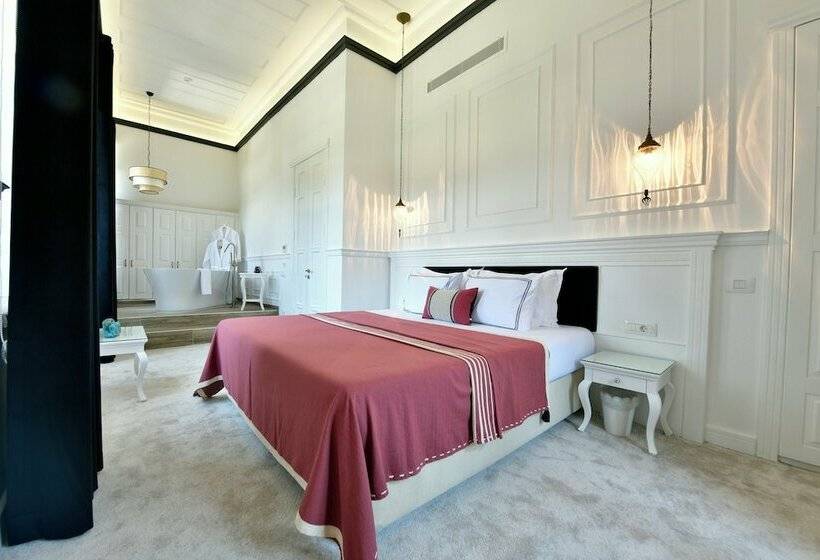 簡易ホテル Siyah Lale Cunda 1841