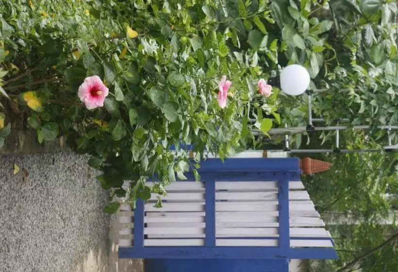 ホテル Anitha S Garden Stay