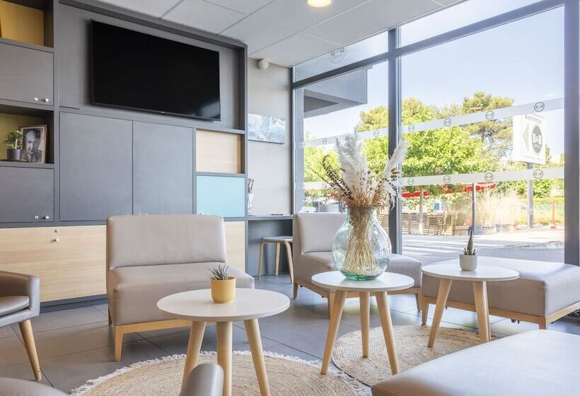 B&b Hotel Aix En Provence Venelles