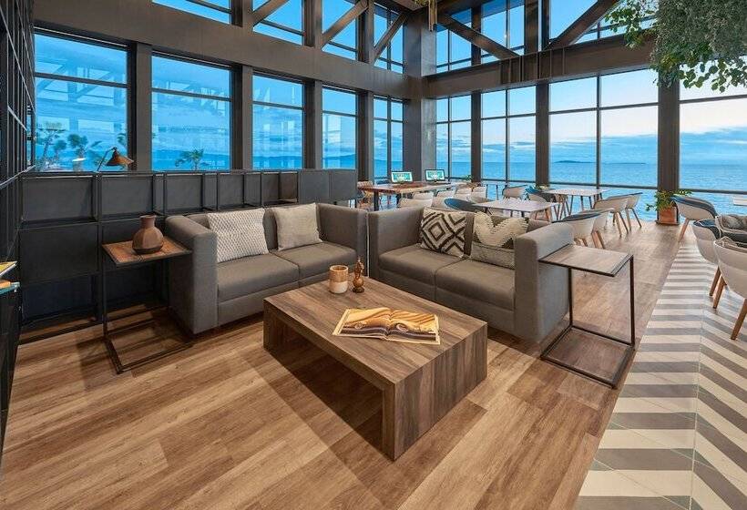 호텔 City Express Plus By Marriott Ensenada