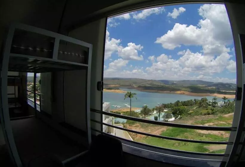 ホテル Escarpas Do Lago Capitolio