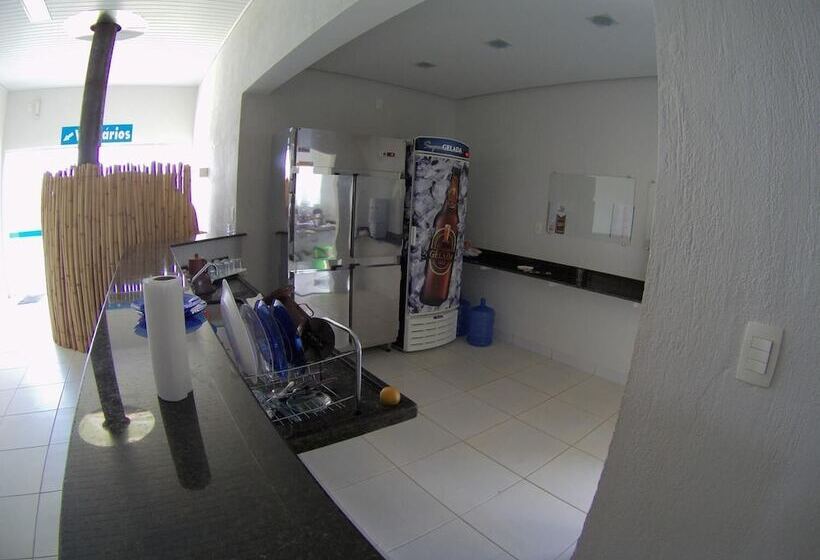 فندق Escarpas Do Lago Capitolio