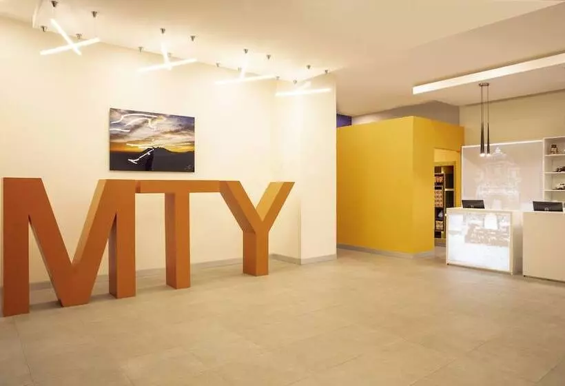 ホテル Fiesta Inn Express Monterrey Centro