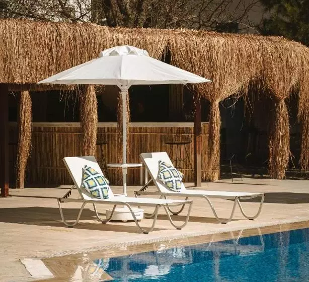 Lemon Garden Hotel Turkbuku