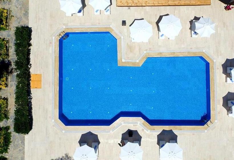 Lemon Garden Hotel Turkbuku