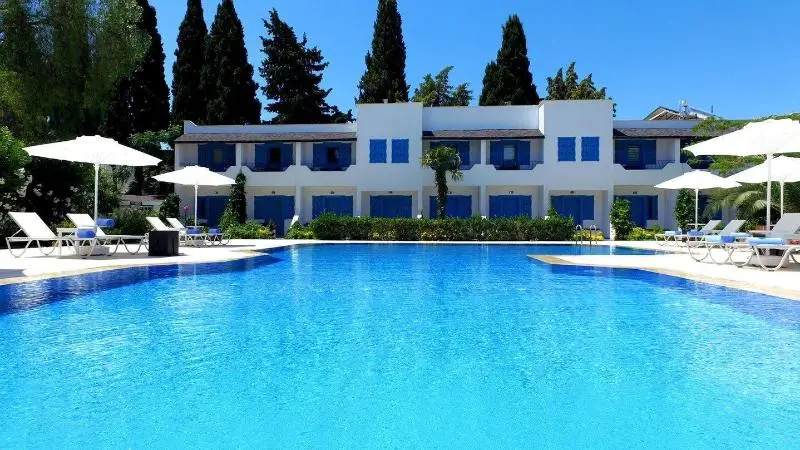 Lemon Garden Hotel Turkbuku