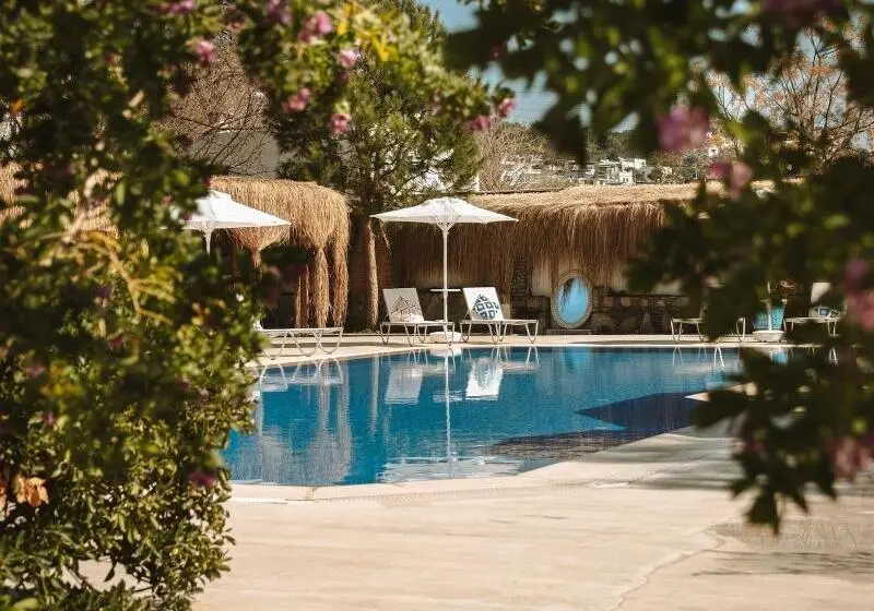 Lemon Garden Hotel Turkbuku