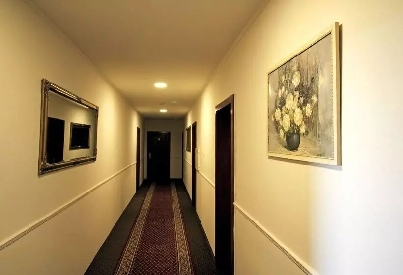 ペンション Penzion & Wellness Zoborska