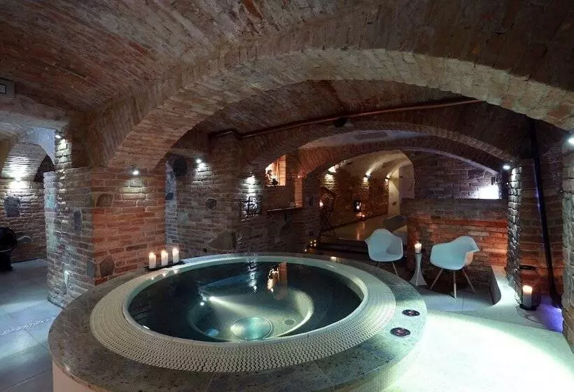 ペンション Penzion & Wellness Zoborska