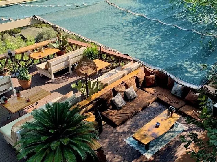 Lomakeskus Turan Hill Lounge