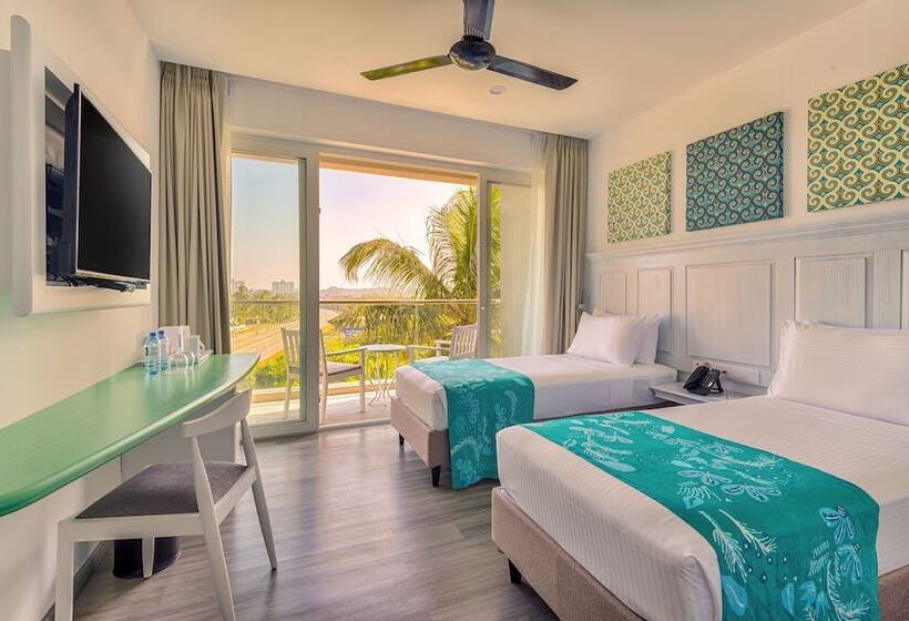 فندق Blue Beach Galle