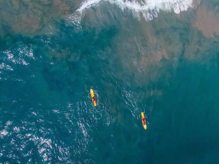 Hotelli Jetwing Surf