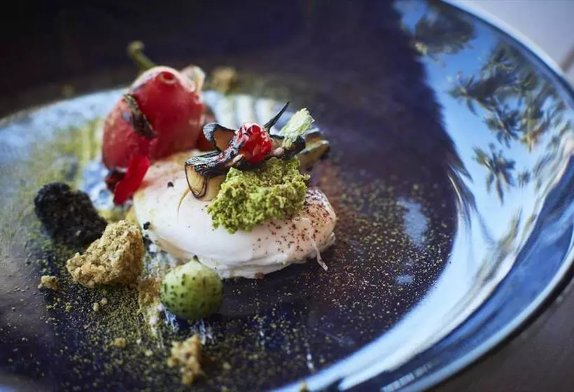 Hotelli Jetwing Surf