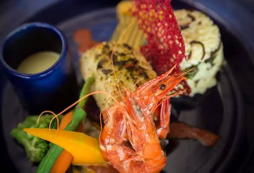 Hotelli Jetwing Surf