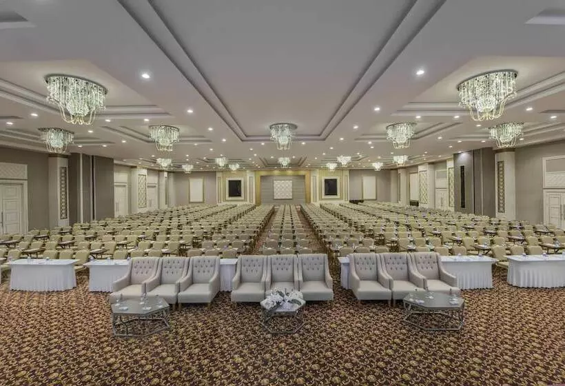 ホテル May Thermal Resort Spa