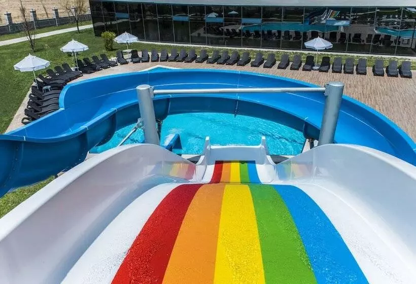 ホテル May Thermal Resort Spa