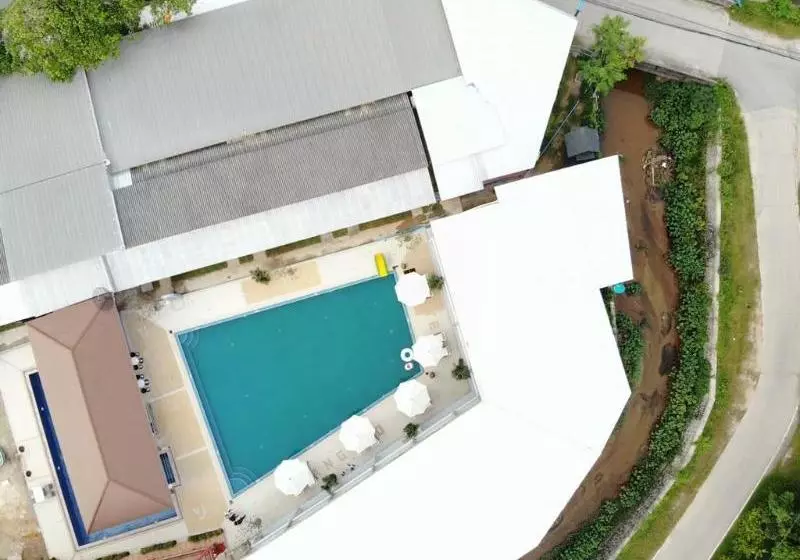 Hotelli Nice Lagoon Beach