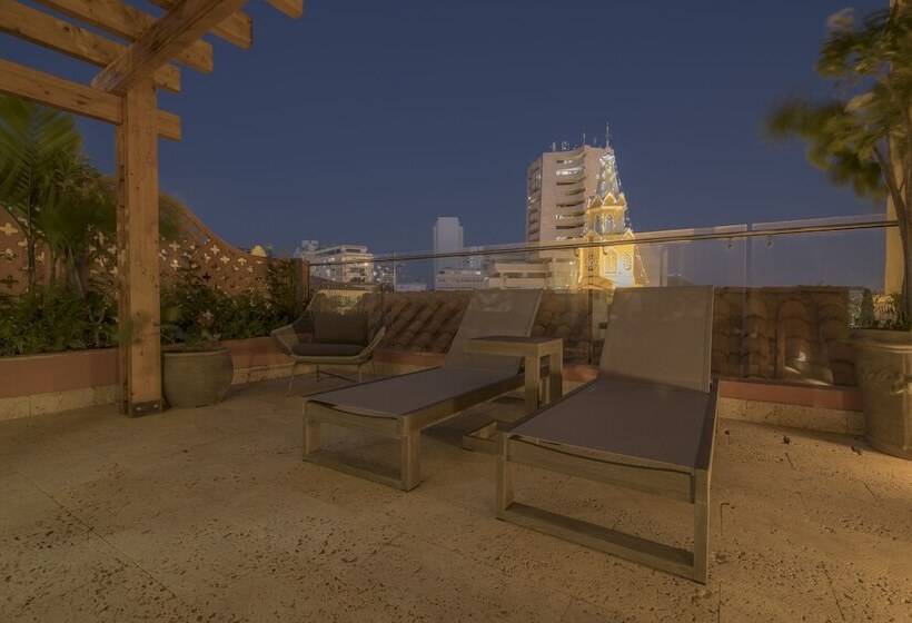 فندق Santa Catalina