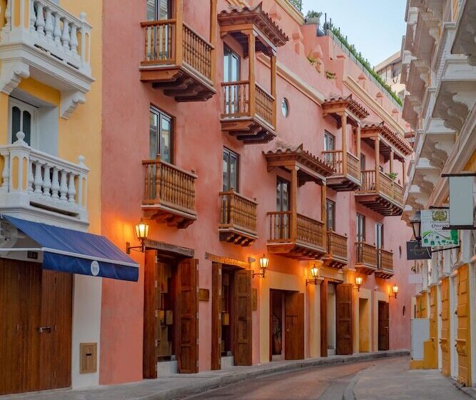 فندق Santa Catalina