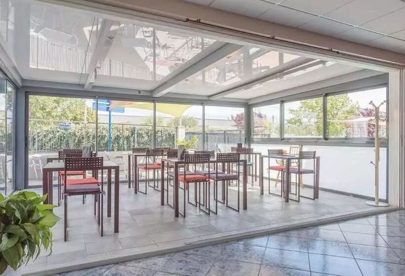 Sure Hotel By Best Western Beziers Le Monestie